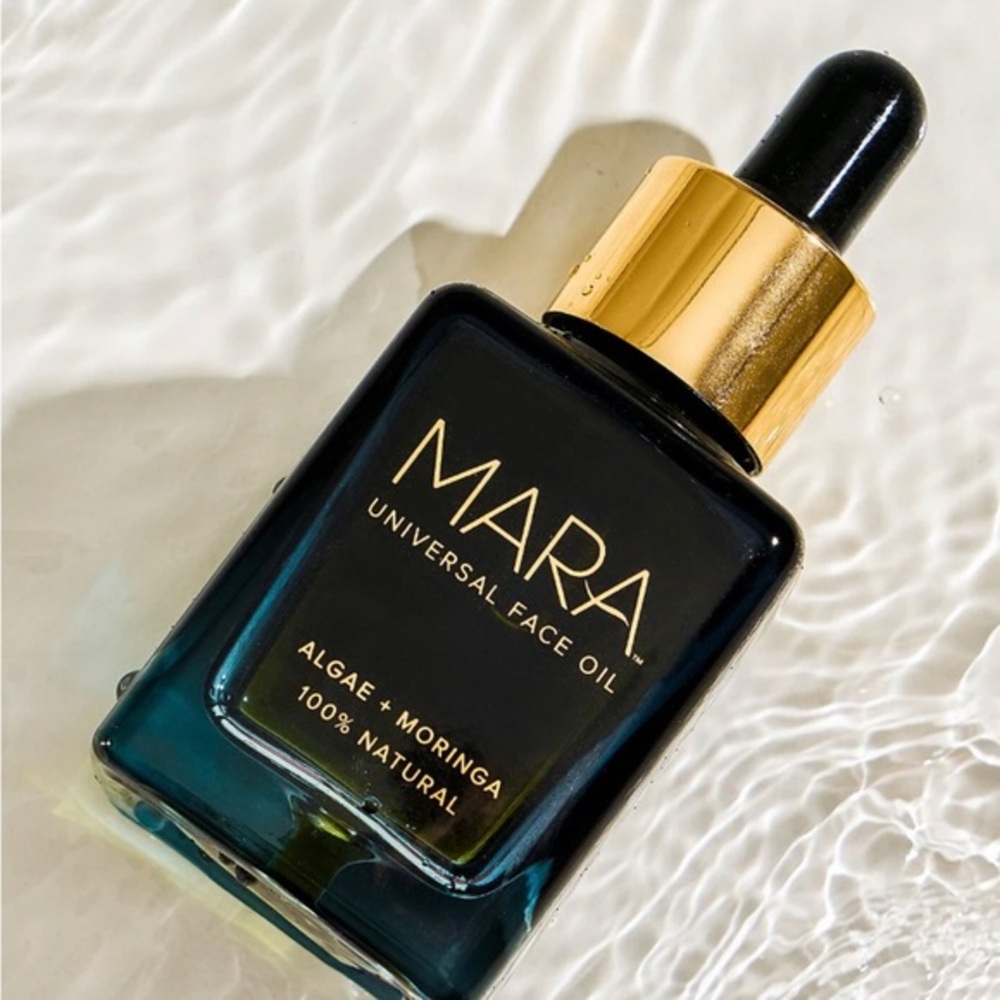 MARA
Algae + Moringa® Universal Hydrating Face Oil